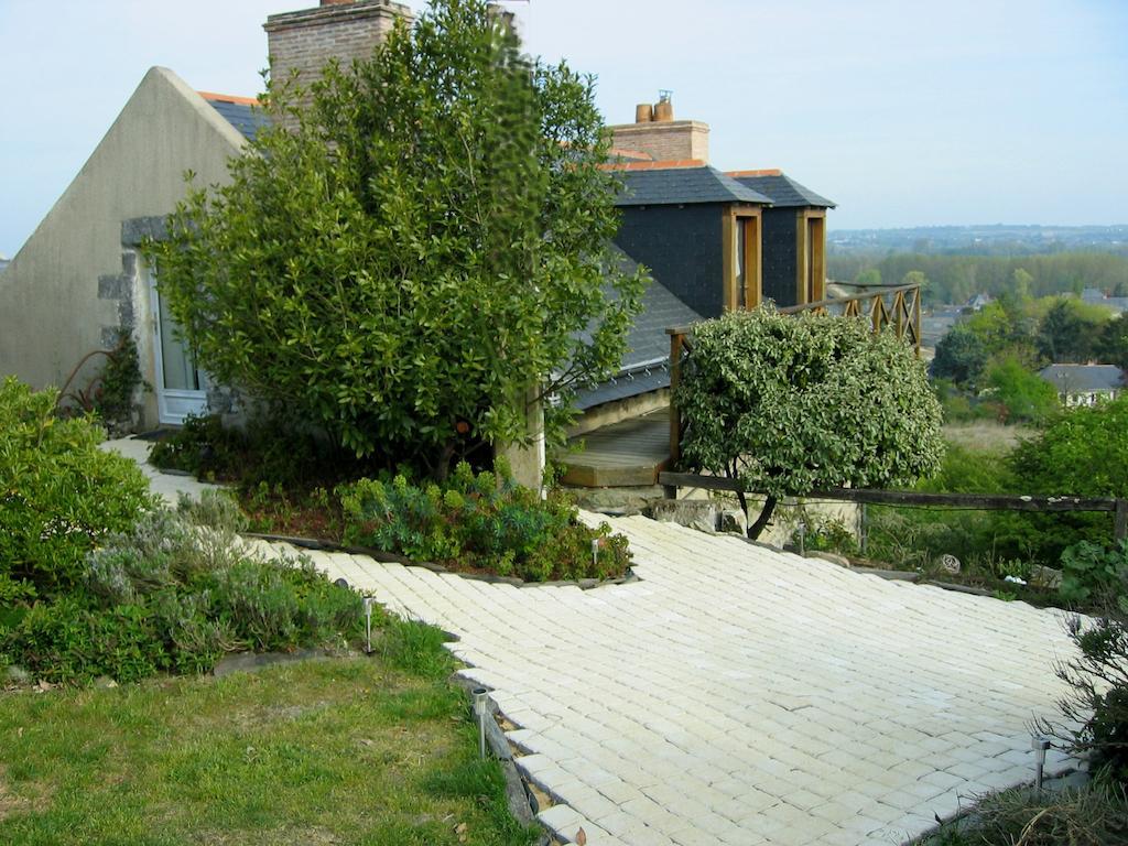 Au Moulin Geant Bed and Breakfast Rochefort-sur-Loire Buitenkant foto